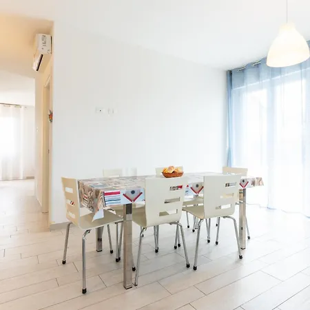 Pierre Apartment